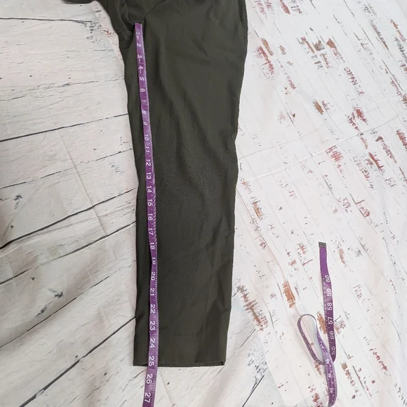 Everlane GoWeave Easy Go Wool Pants - Picture 6 of 8